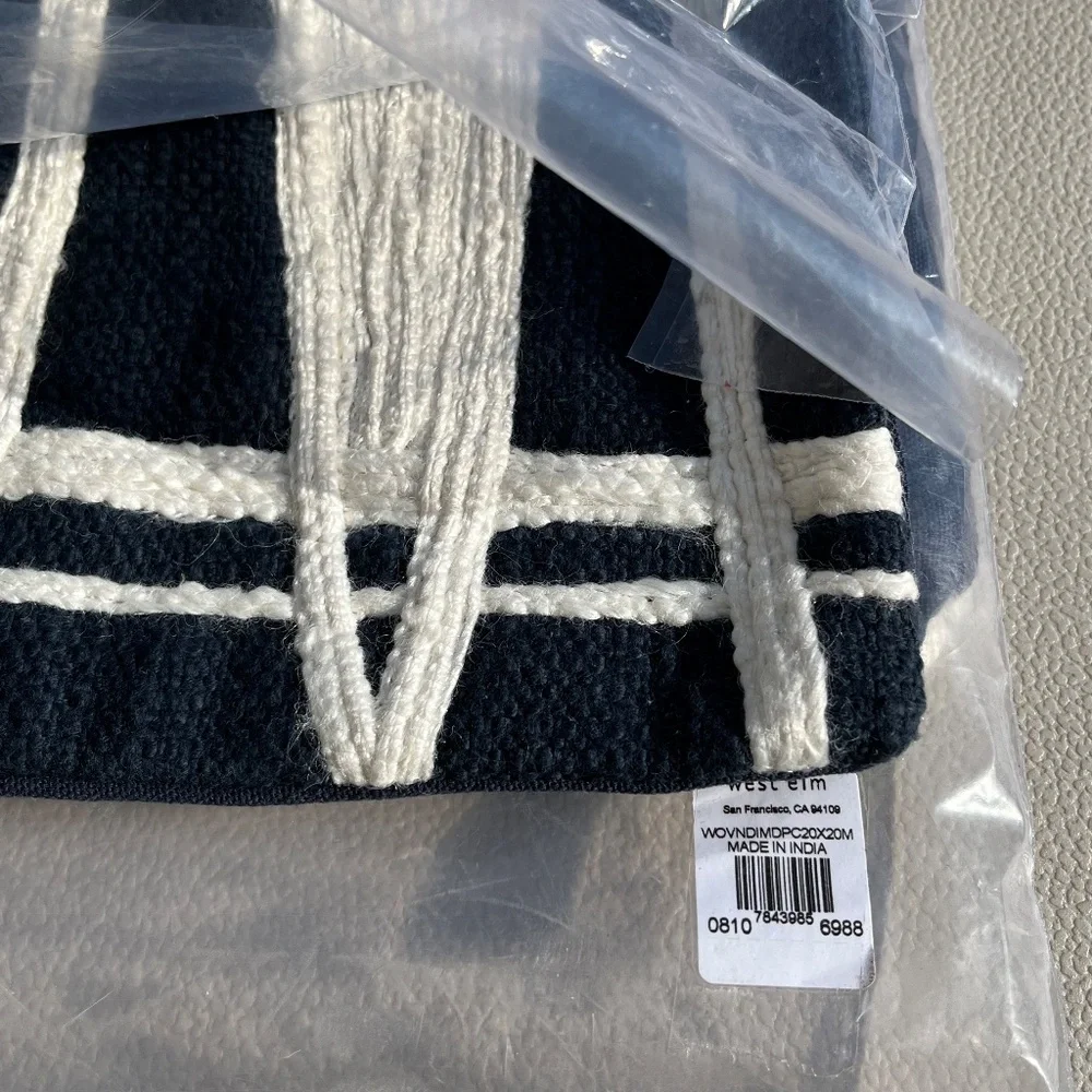 NWT - Pair (2) Woven NAVY MIDNIGHT Diamond Pillow Covers West Elm 20 x 20